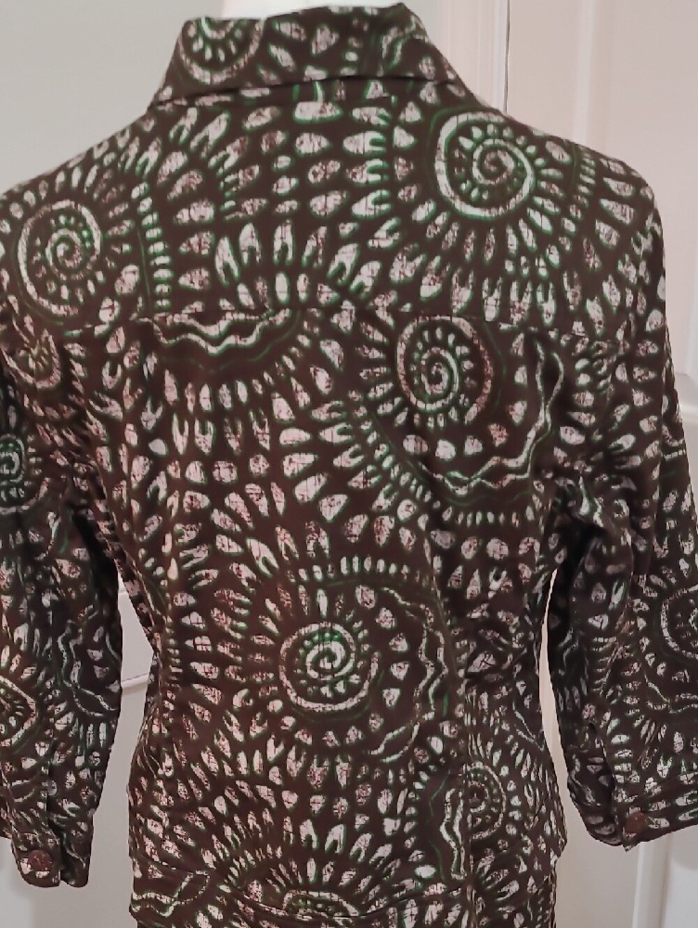 Ruby Rd. Two-Piece Batik-Print Matching Jacket and Pant Set - Size 8 - Picture 6 of 12